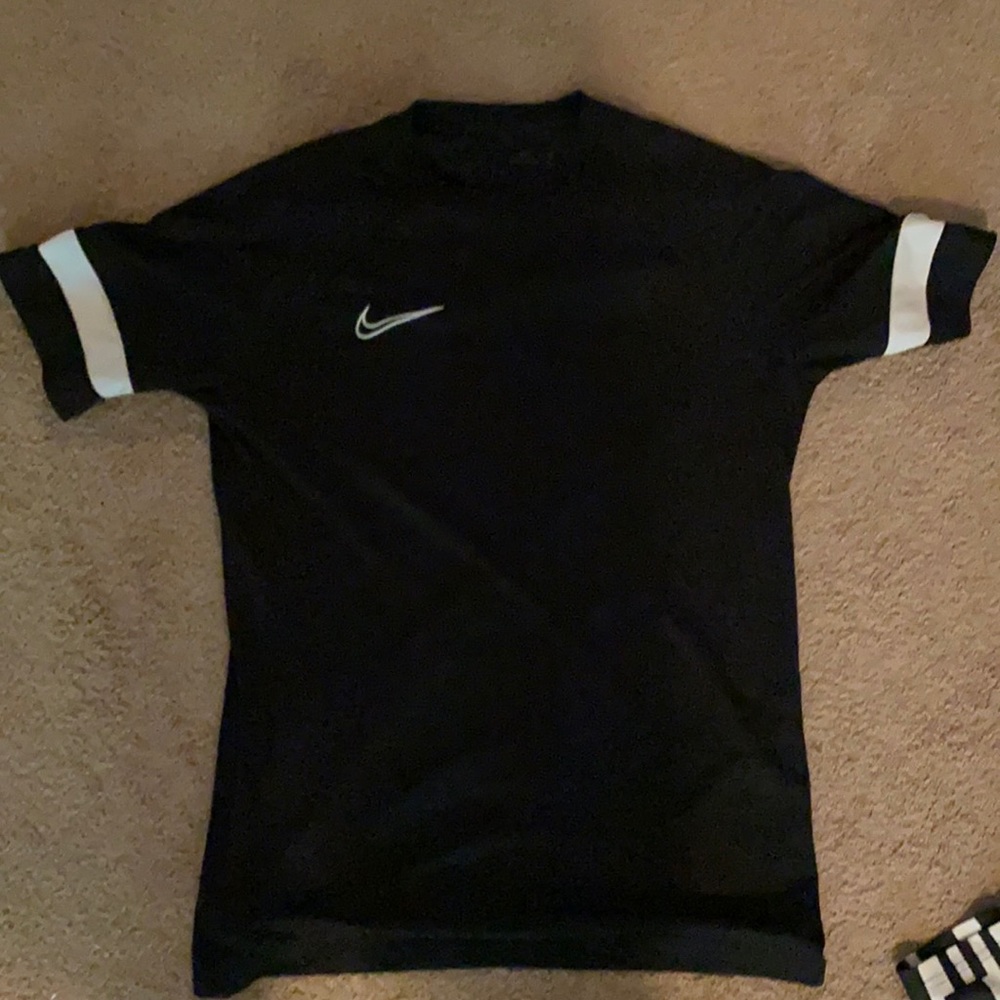 Nike dri fit soccer shirt
